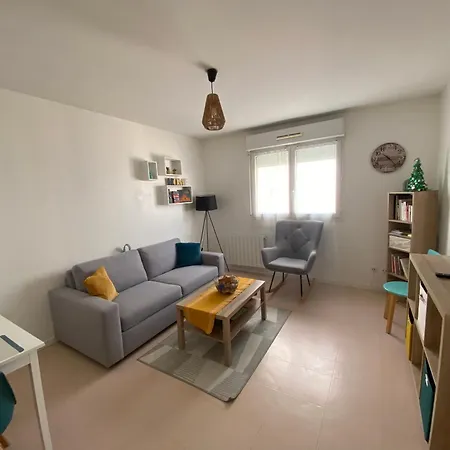 Appartement Hyper Centre Avec Parking Prive