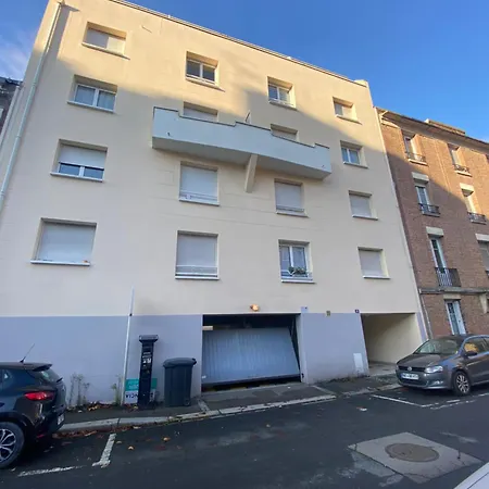 Hyper Centre Avec Parking Prive Le Havre