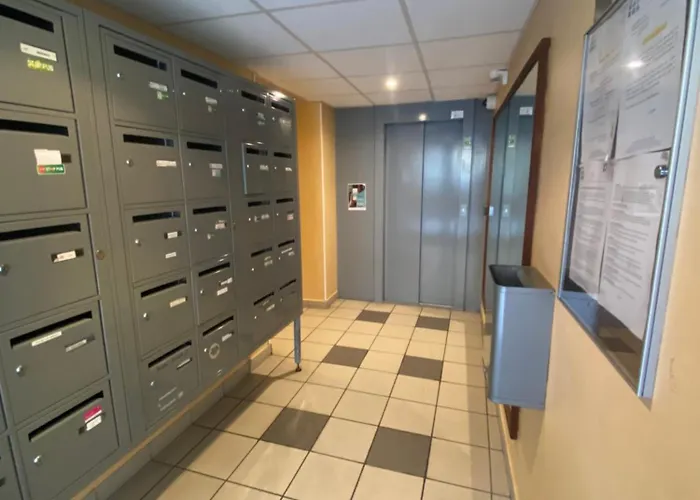 Hyper Centre Avec Parking Prive Le Havre