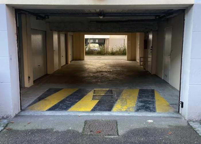 Hyper Centre Avec Parking Prive